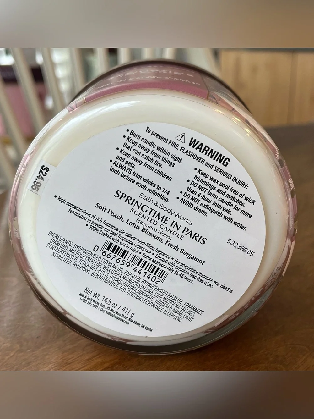 Bath & Body Works Springtime in Paris Candle Gold Lid Beautiful Scent 3 wick NEW